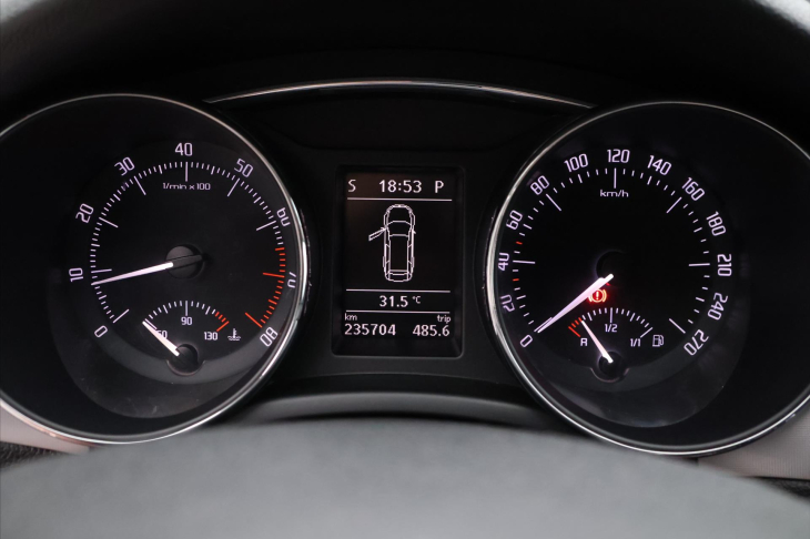 Škoda Superb 3,6 FSI 191kW 4x4 Elegance AUT