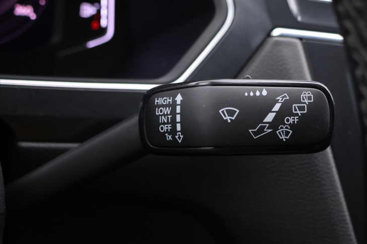 Volkswagen Tiguan 1,5 TSi 110kW DSG Highline CZ