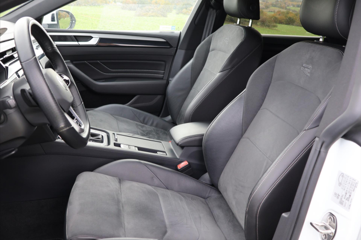 Volkswagen Arteon Shooting Brake 2,0 TSI 206kW R-line DSG DPH CZ