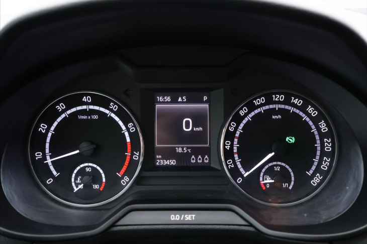 Škoda Octavia 2,0 TSI 162kW DSG Navi RS CZ