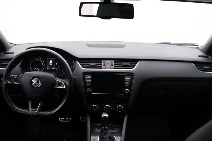 Škoda Octavia 2,0 TDI RS 135kW DSG CZ