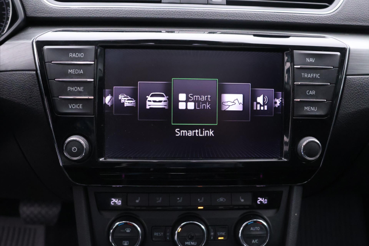 Škoda Superb 1,6 TDI DSG Style Panorama