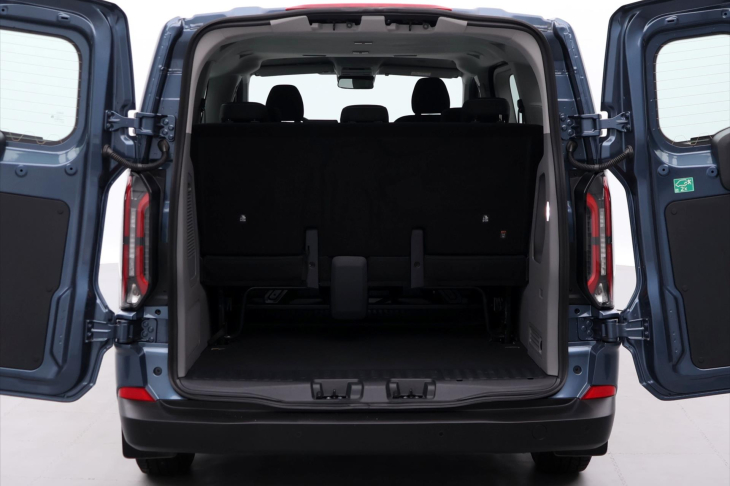 Ford Transit Custom 2,0 EB 110kW 8-Míst LED CZ