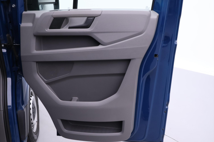 Volkswagen Crafter 2,0 TDI 103kW L2H1 Navigace