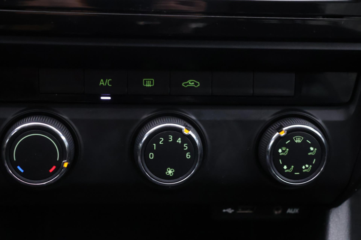 Škoda Octavia 1,2 TSI 77KW Klima Navigace