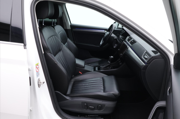 Škoda Superb 2,0 TDI DSG Style+  Navi ACC