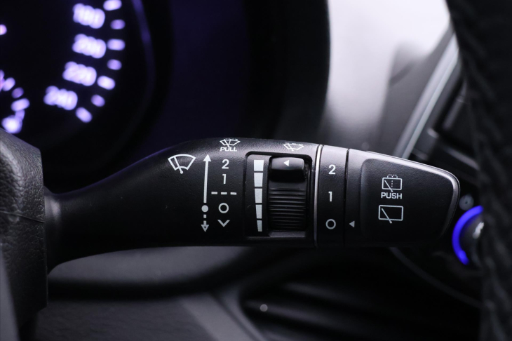 Hyundai i30 1,6 CDRi 81kW CZ Klima Tažné