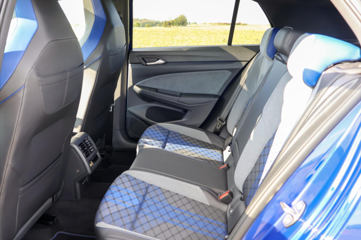 Volkswagen Golf 2,0 235kW 4Motion CZ záruka