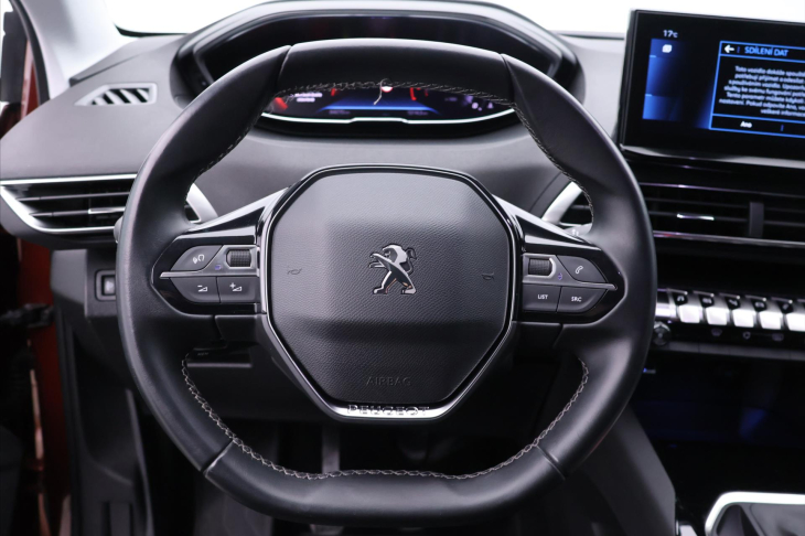 Peugeot 5008 1,5 HDI 96kW Allure 7-Míst DPH