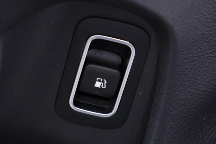 Mercedes-Benz CLA 1,3 250 118kW 250 E-Hybrid AMG