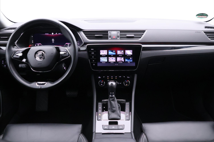 Škoda Superb 1,4 iV 115KW Laurin & Klement