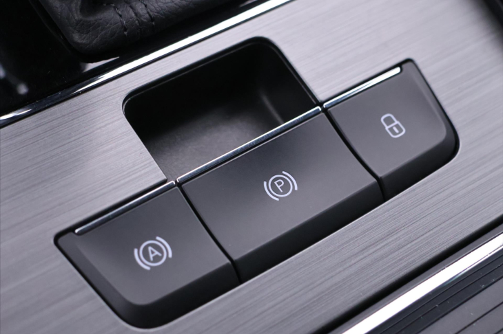 Škoda Superb 2,0 TDI 147kW 4x4 Style DPH