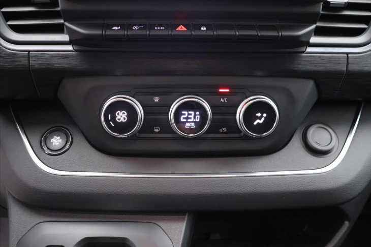 Renault Trafic 2,0 dCi 125kW Automat CZ DPH