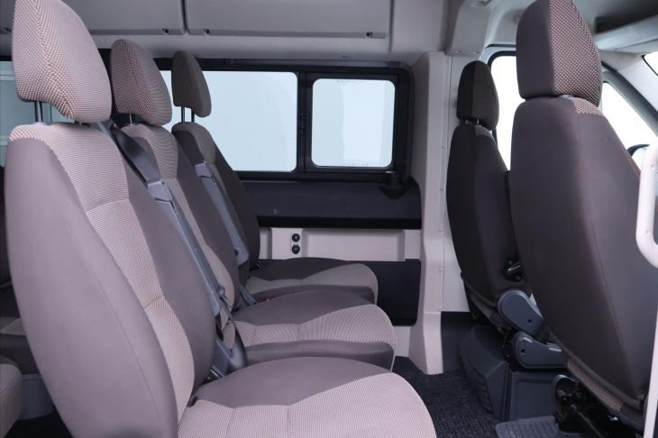 Citroën Jumper 2,0 HDi 120kW L2H2 8-Míst DPH