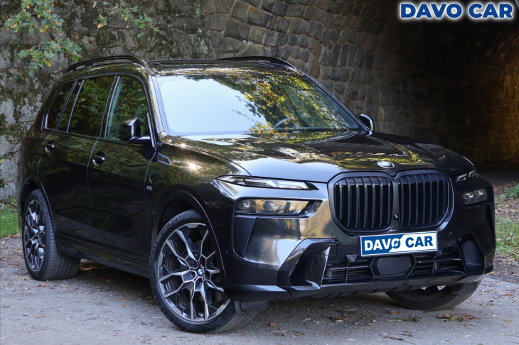 BMW X7 3.0 xDrive40d 250kW M-Paket CZ DPH