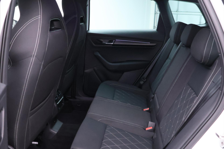 Škoda Karoq 2,0 TDI DSG 4x4 Sportline DPH