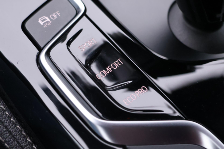 BMW Řada 5 3,0 540i xDrive Schnitzer DPH CZ