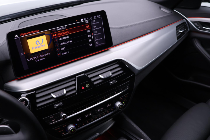 BMW Řada 5 2,0 530e xDrive Automat CZ DPH