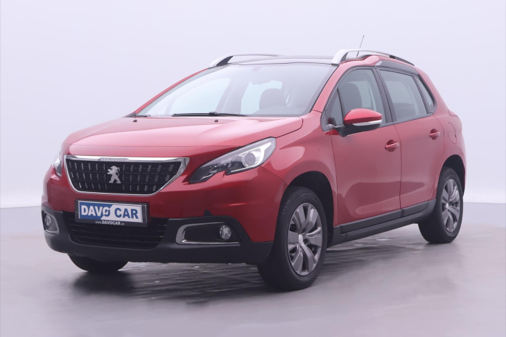 Peugeot 2008 1,2 PT 61kW CZ Klima Panorama