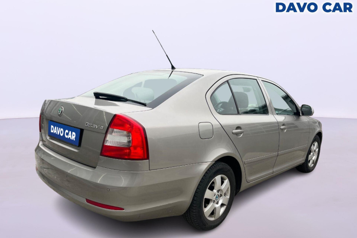 Škoda Octavia 1,6 TDI  77kW Elegance CZ
