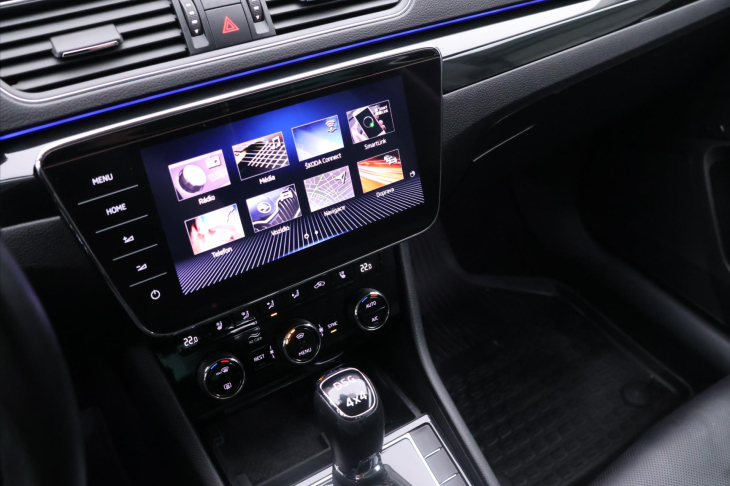 Škoda Superb 2,0 TSI 200kW DSG 4x4 L&K DPH