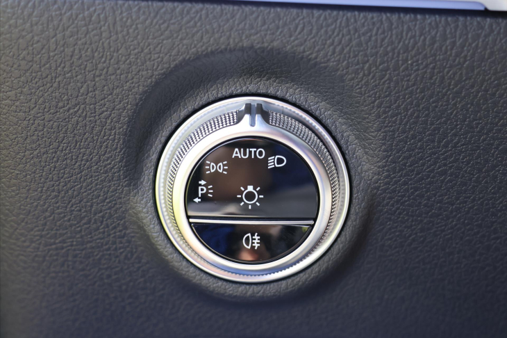 Mercedes-Benz CLE 2,0 300 4Matic AMG Premium Plus