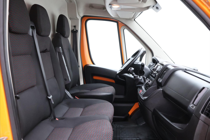 Peugeot Boxer 2,2 HDI 103kW L3H3 Tažné DPH