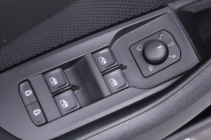 Škoda Octavia 2,0 TDI 110kW DSG Style CZ DPH