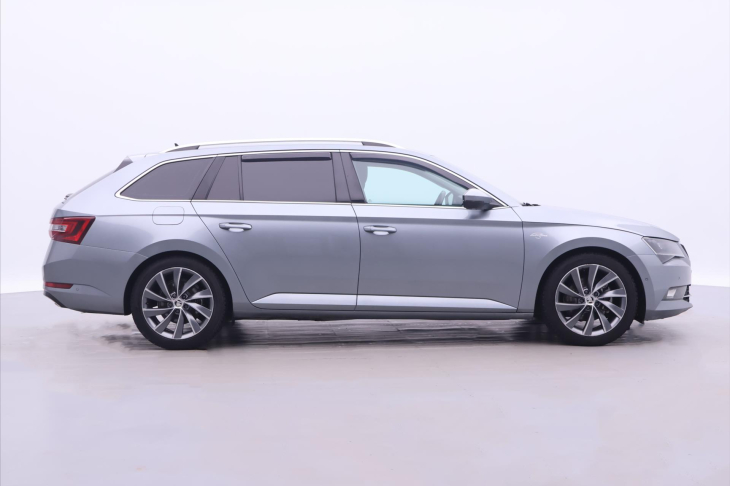 Škoda Superb 2.0 TDI 140kW DSG CZ L&K Xenon