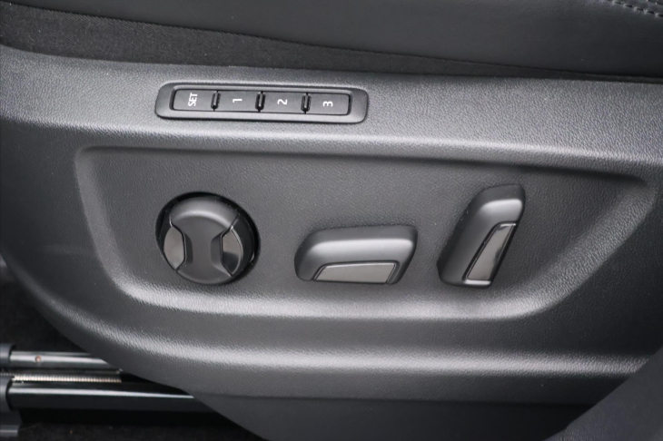 Škoda Kodiaq 2,0 TDI 147kW L&K 4x4 DSG CZ DPH