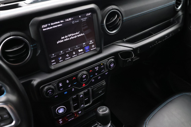 Jeep Wrangler 2,0 4xe 200kW Unlim. Rubicon CZ DPH