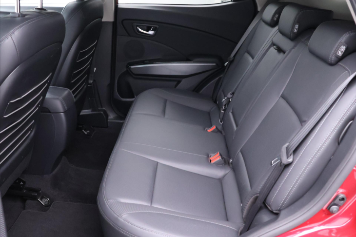 SsangYong Tivoli 1,5 T-GDI 120kW Navi Kůže Tažné