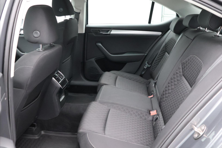 Škoda Superb 2,0 TDI 110kW Ambition CZ DPH