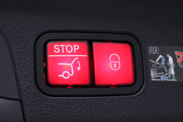 Mercedes-Benz GLE 3,0 450d 4Matic AMG Premium 7-Míst