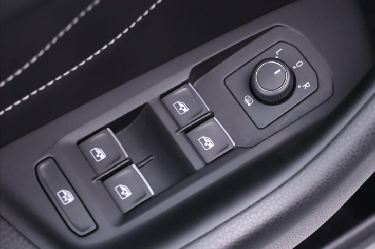 Volkswagen Passat 2,0 TSI 206kW CZ 4x4 DSG DPH