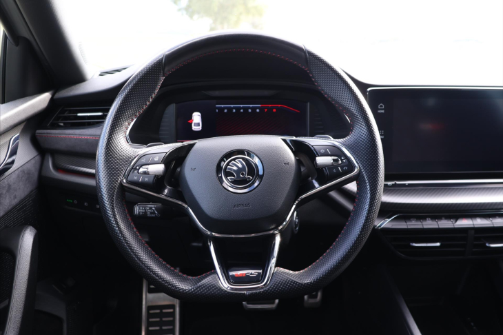 Škoda Octavia 2,0 TSI RS 180kW DSG CZ 1.Maj