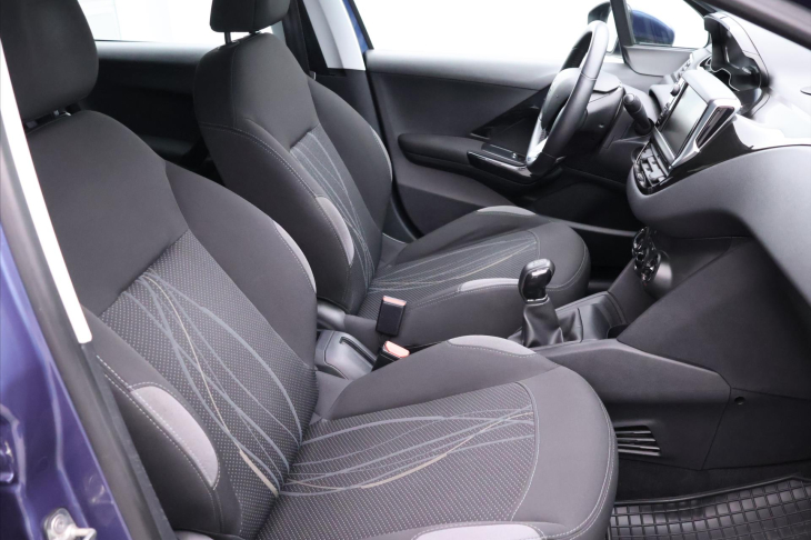 Peugeot 208 1,2 PT 60kW CZ Active Klima CZ