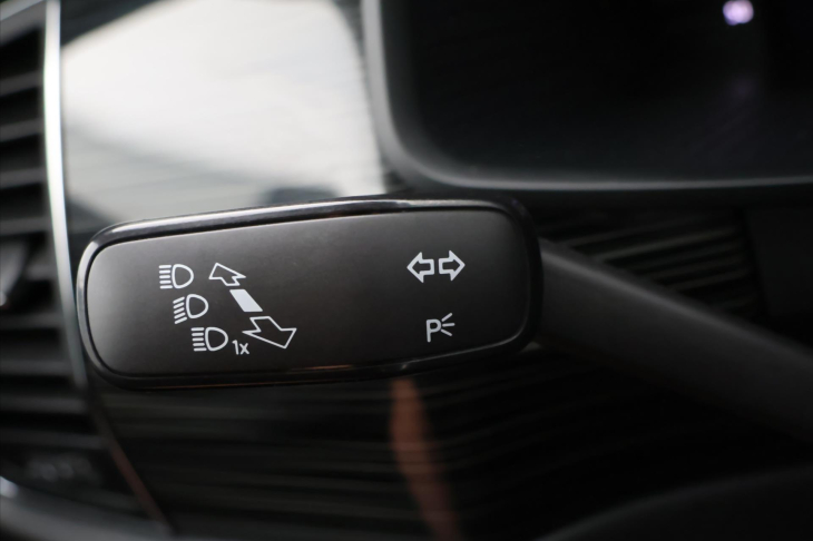 Škoda Kodiaq 2,0 TDI DSG Style+ 7-Míst DPH