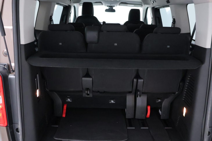 Peugeot Traveller 2,0 BlueHDi 110kW Aut.klima CZ