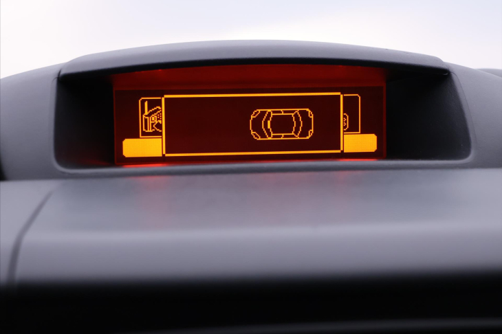 Citroën Berlingo 1,6 VTI 88KW Feel Klima CZ