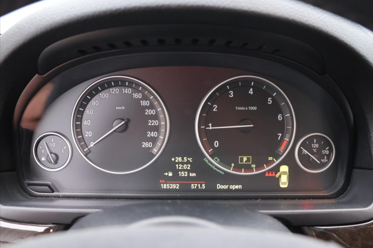 BMW Řada 5 3,0 523i 150kW FS21