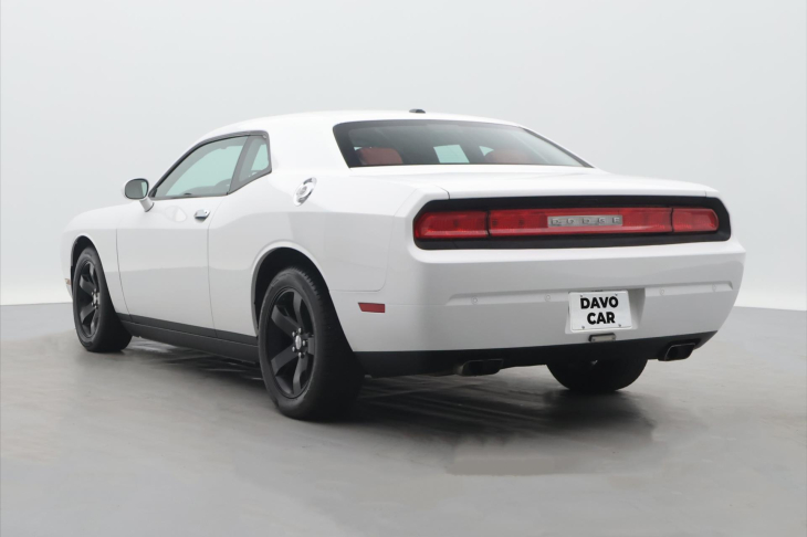 Dodge Challenger 3,6 L SXT 227kW Pentastar Xpipe