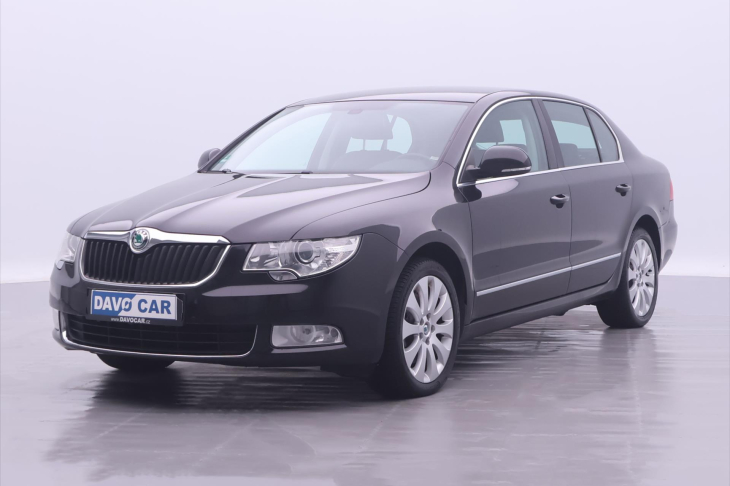 Škoda Superb 1,4 TSI Elegance Navi 1.Maj.
