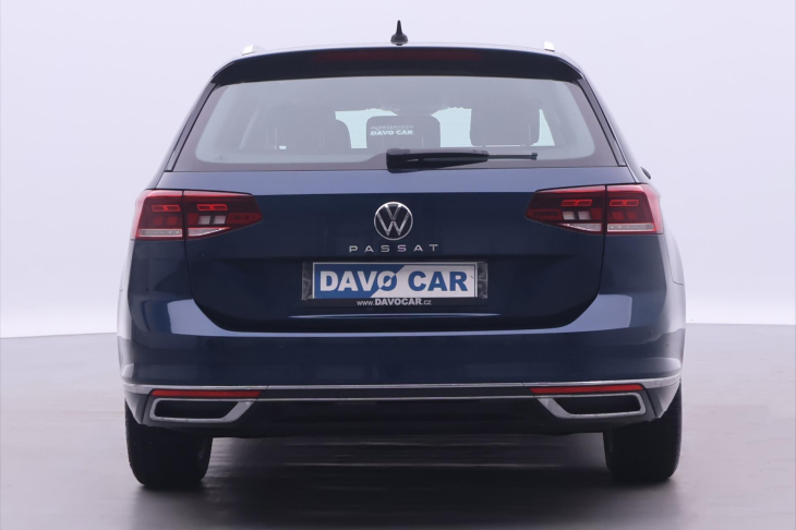 Volkswagen Passat 2,0 TDI 110 kW Elegance DSG DPH CZ