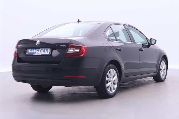 Škoda Octavia 1,6 TDI CZ Style LED Kessy