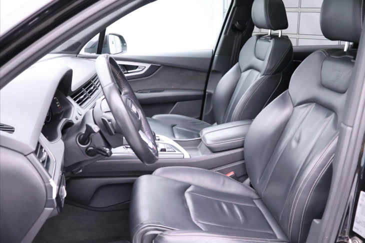 Audi Q7 3,0 TDI 200kw S-LINE DPH BOSE