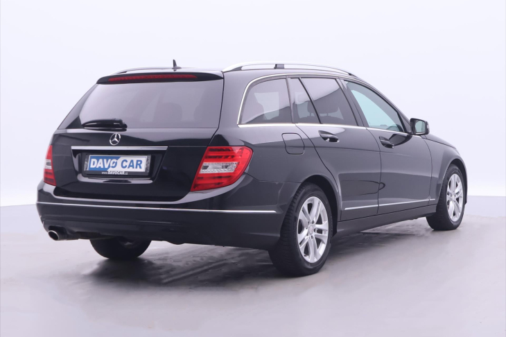 Mercedes-Benz Třídy C 2,1 220CDI 125kW Aut.klima Xenon
