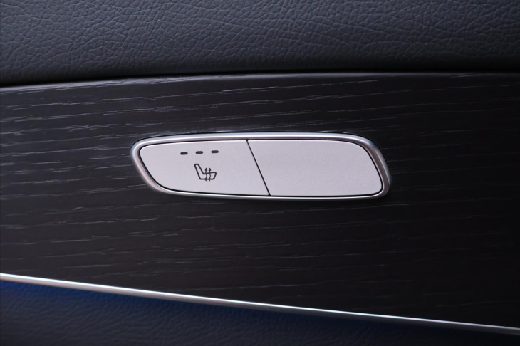 Mercedes-Benz GLC 2,0 300d 180kW 4Matic