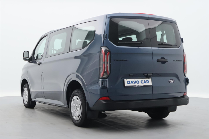 Ford Transit Custom 2,0 EB 110kW 8-Míst LED CZ