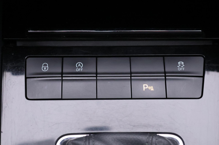 Škoda Octavia 2,0 TDI DSG 4x4 CZ Style DPH